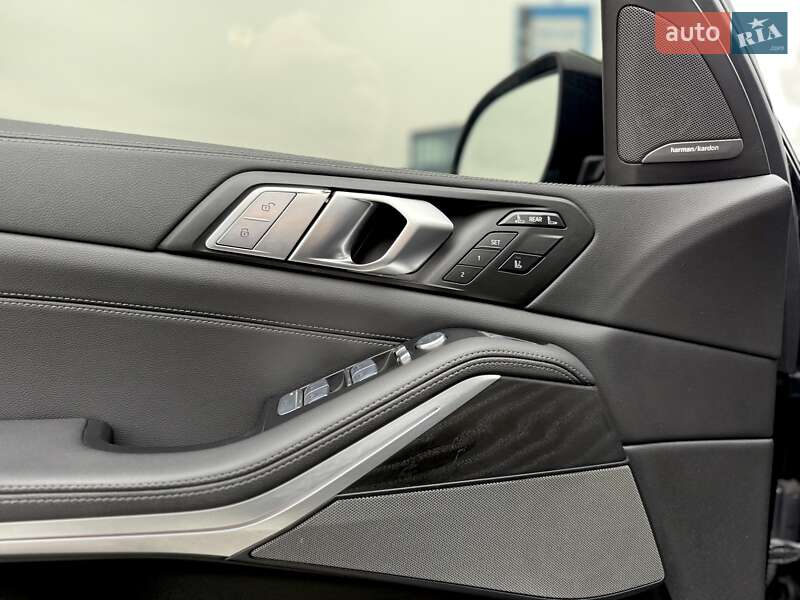 Позашляховик / Кросовер BMW X7 2022 в Києві