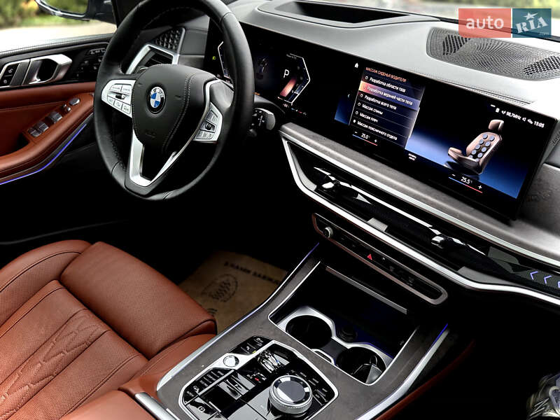 Позашляховик / Кросовер BMW X7 2023 в Києві