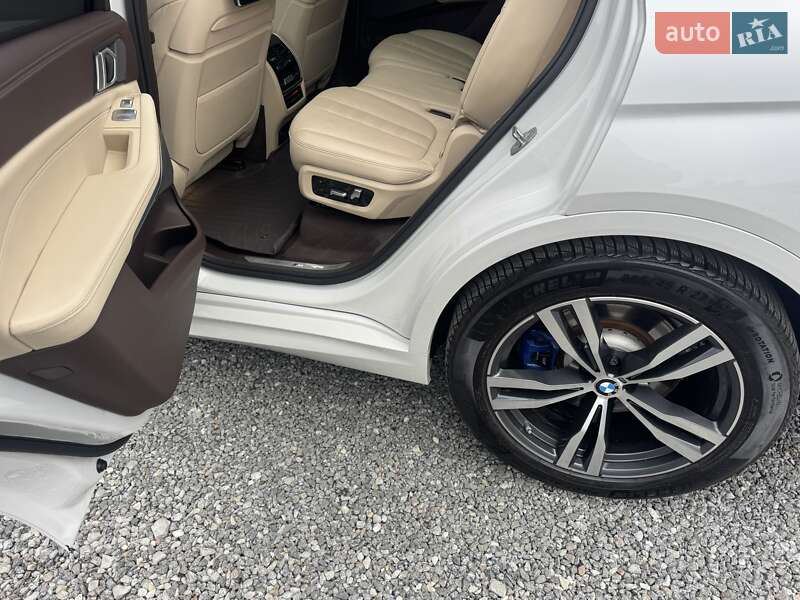 Внедорожник / Кроссовер BMW X7 2019 в Тернополе фото 53 Внедорожник / Кроссовер BMW X7 2019 в Тернополе