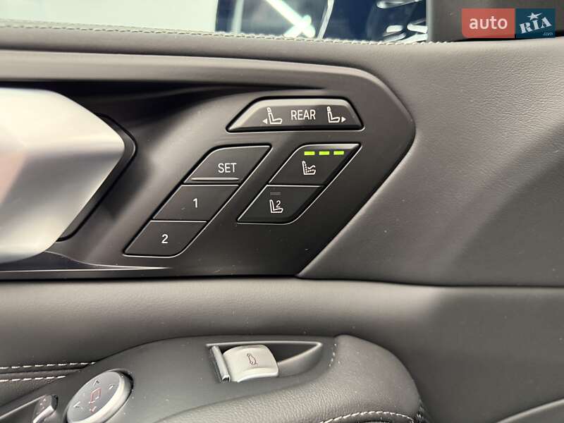 Внедорожник / Кроссовер BMW X7 2023 в Киеве