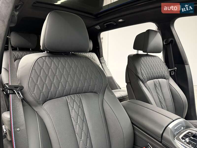 Внедорожник / Кроссовер BMW X7 2023 в Киеве