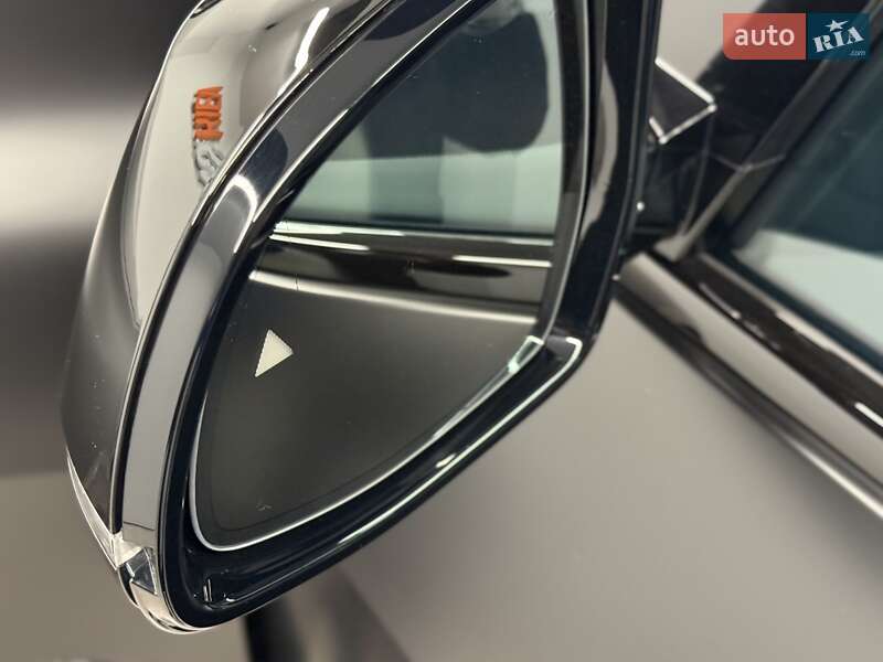 Внедорожник / Кроссовер BMW X7 2023 в Киеве