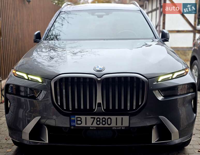 Позашляховик / Кросовер BMW X7 2023 в Києві