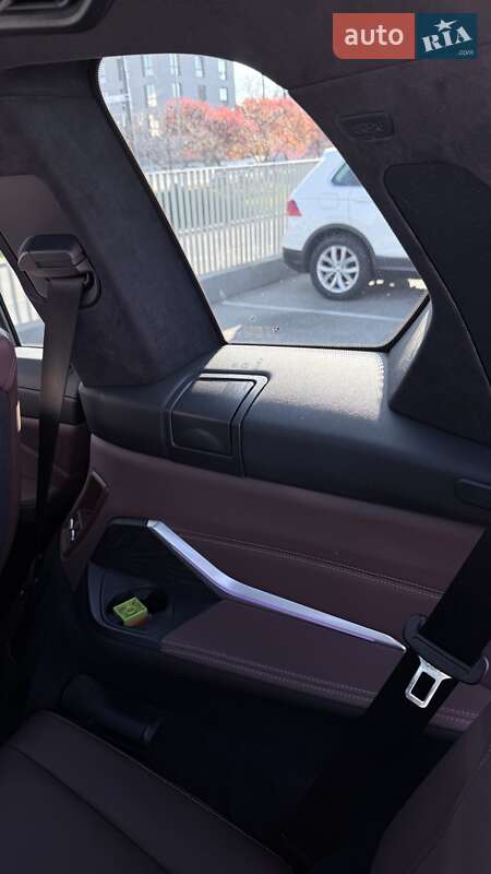 Внедорожник / Кроссовер BMW X7 2020 в Ровно