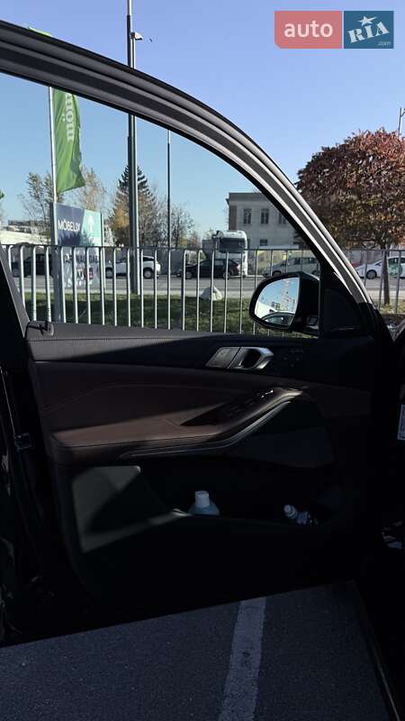 Внедорожник / Кроссовер BMW X7 2020 в Ровно