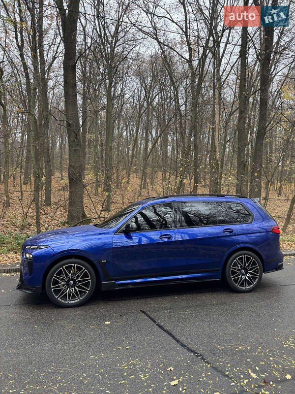 Внедорожник / Кроссовер BMW X7 2022 в Киеве