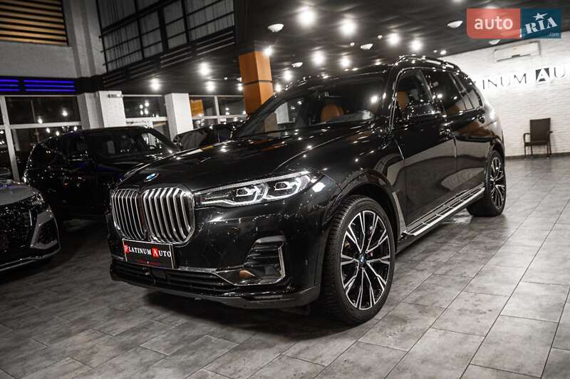 Внедорожник / Кроссовер BMW X7 2022 в Одессе