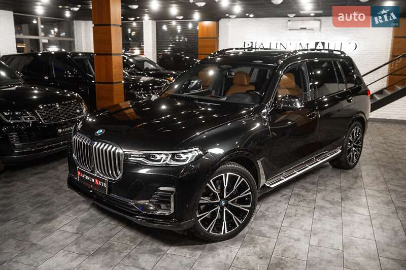 Внедорожник / Кроссовер BMW X7 2022 в Одессе