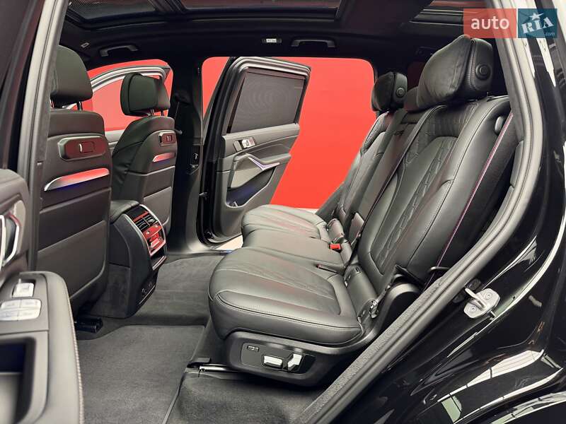 Позашляховик / Кросовер BMW X7 2023 в Києві фото 35 Позашляховик / Кросовер BMW X7 2023 в Києві
