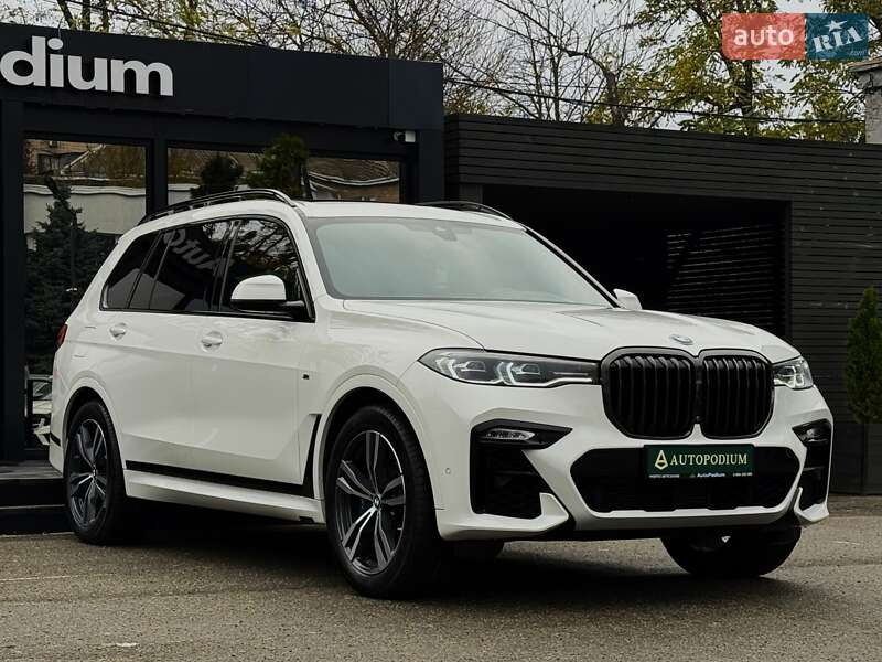 Внедорожник / Кроссовер BMW X7 2022 в Киеве