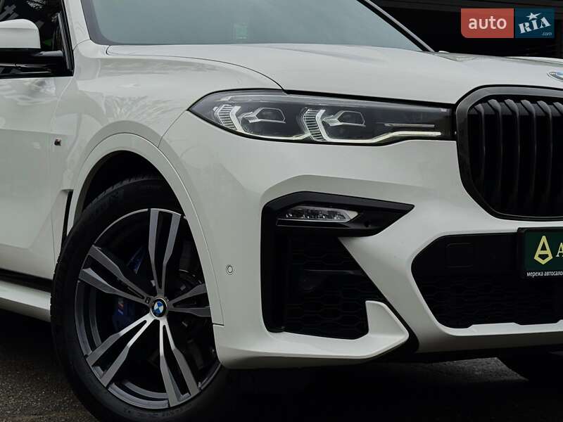 Внедорожник / Кроссовер BMW X7 2022 в Киеве