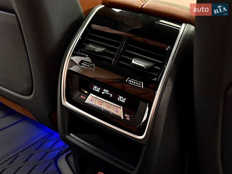 Позашляховик / Кросовер BMW X7 2019 в Києві