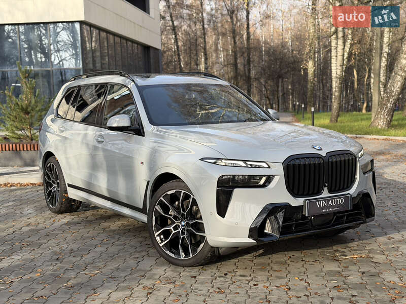 Внедорожник / Кроссовер BMW X7 2023 в Тернополе