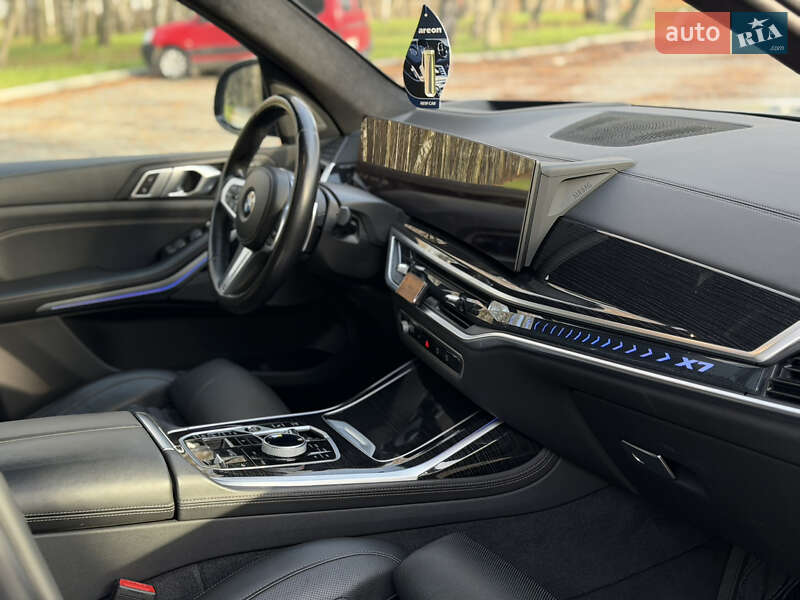 Внедорожник / Кроссовер BMW X7 2023 в Тернополе