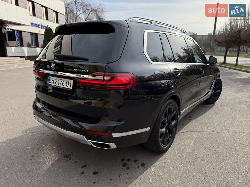 Внедорожник / Кроссовер BMW X7 2020 в Днепре фото 8 Внедорожник / Кроссовер BMW X7 2020 в Днепре