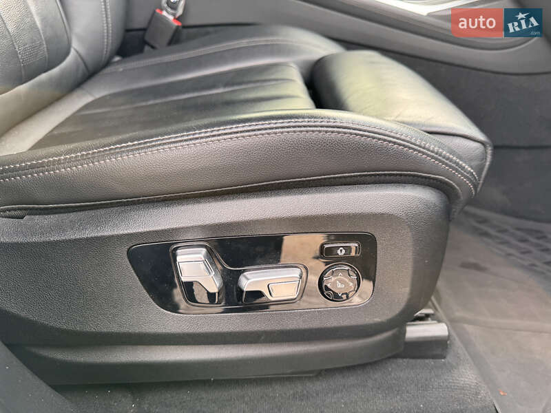 Внедорожник / Кроссовер BMW X7 2020 в Харькове фото 23 Внедорожник / Кроссовер BMW X7 2020 в Харькове