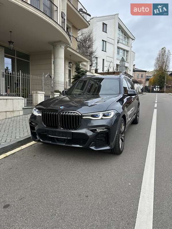 Позашляховик / Кросовер BMW X7 2022 в Києві