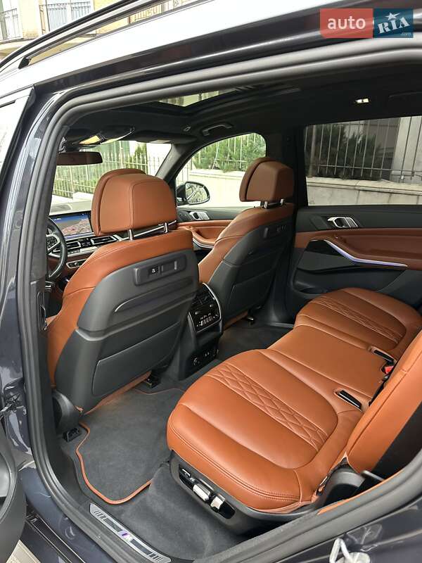 Позашляховик / Кросовер BMW X7 2022 в Києві