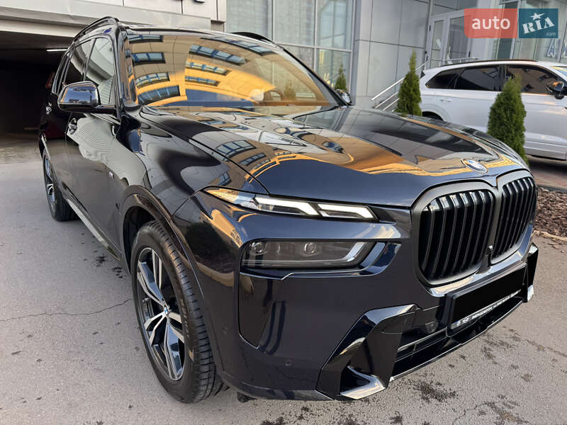 BMW X7 2022
