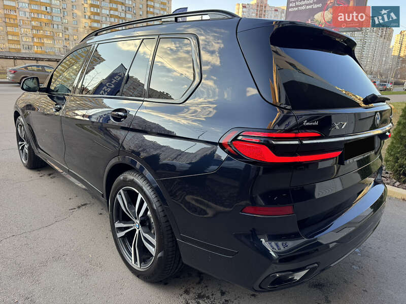 Внедорожник / Кроссовер BMW X7 2022 в Киеве