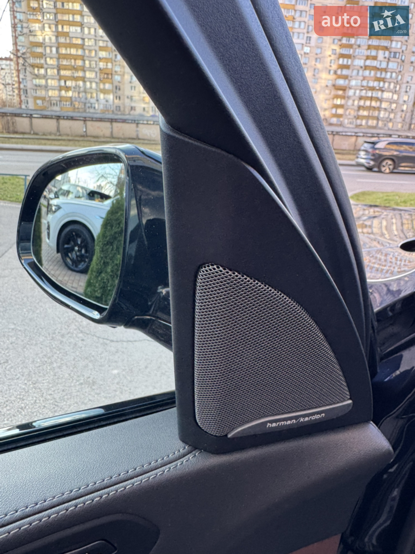 2022 BMW X7 - мініатюра 16