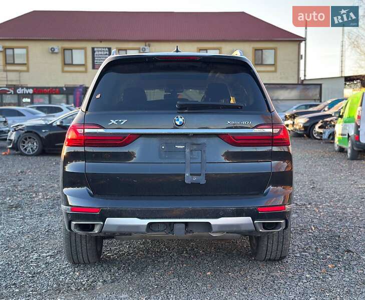 Внедорожник / Кроссовер BMW X7 2019 в Луцке