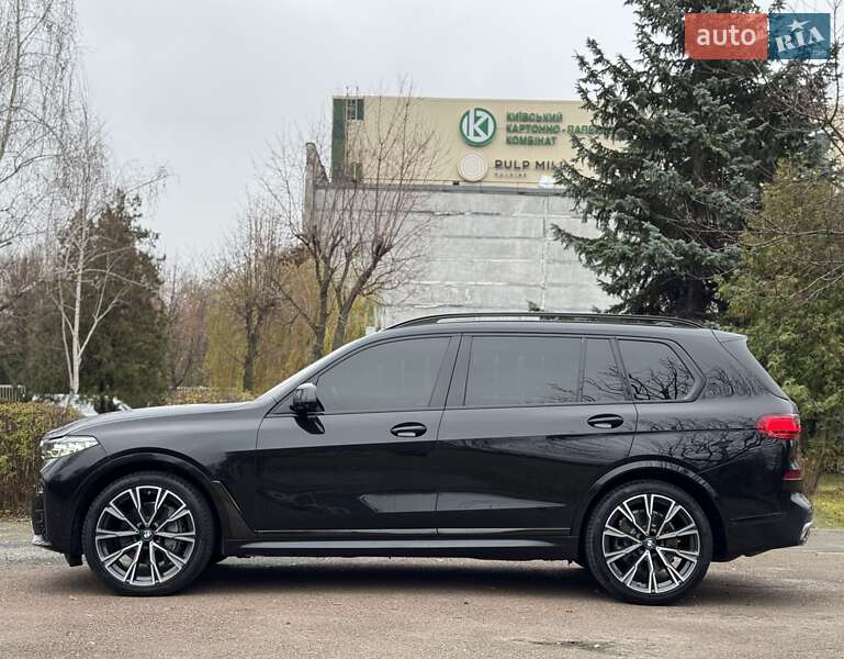 Внедорожник / Кроссовер BMW X7 2019 в Киеве