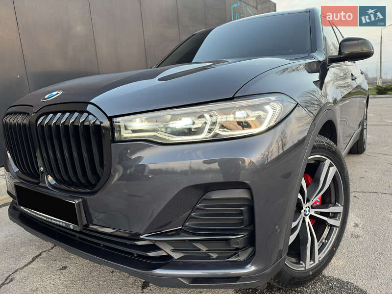 BMW X7 2019