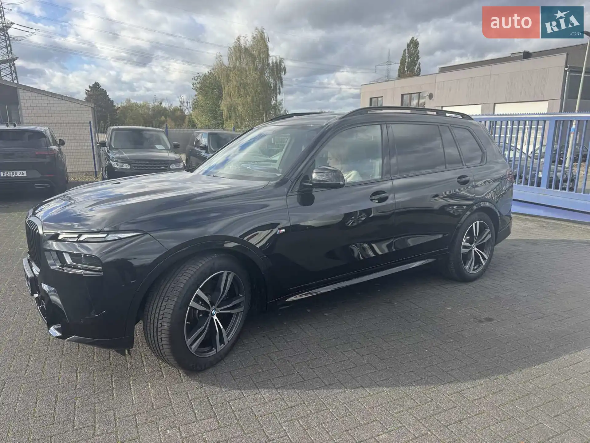 2024 BMW X7 - мініатюра 2