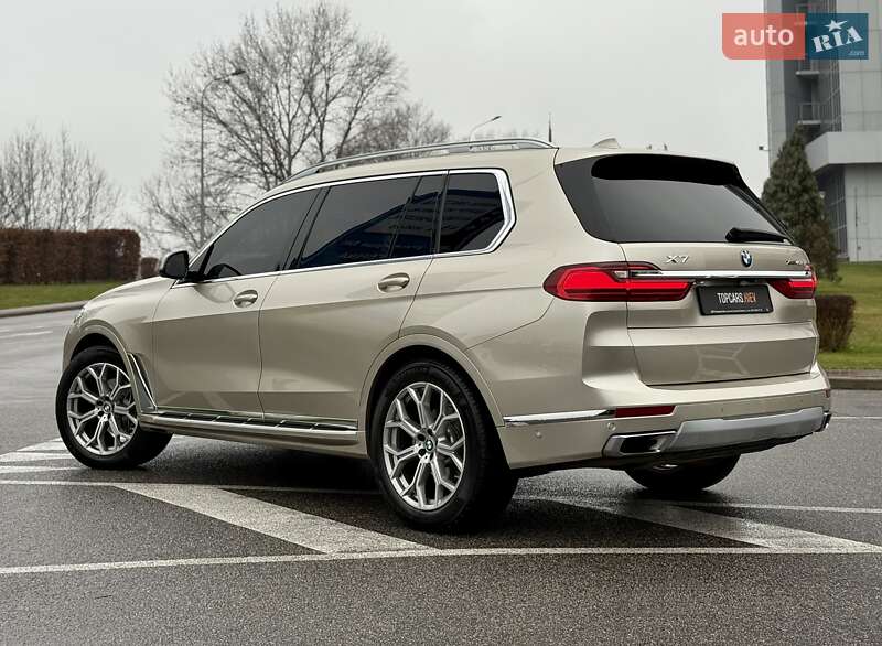 Позашляховик / Кросовер BMW X7 2019 в Києві