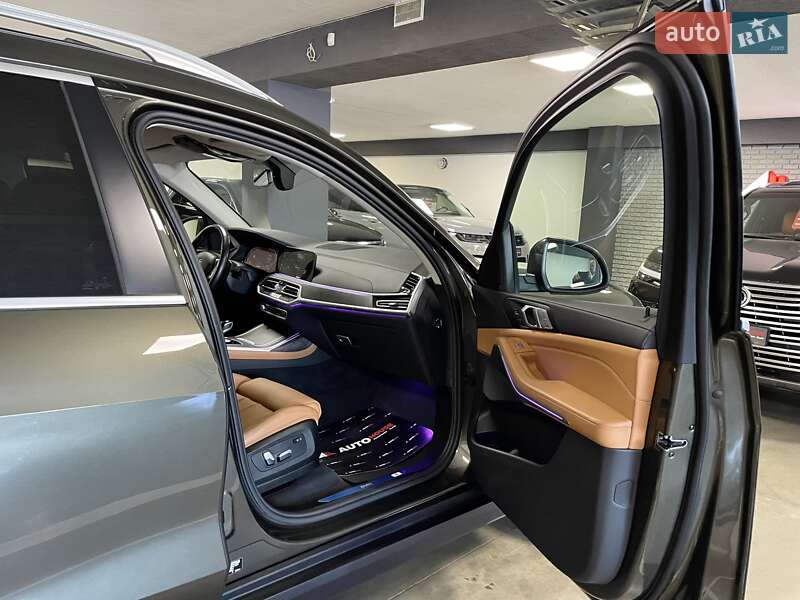 Внедорожник / Кроссовер BMW X7 2022 в Львове