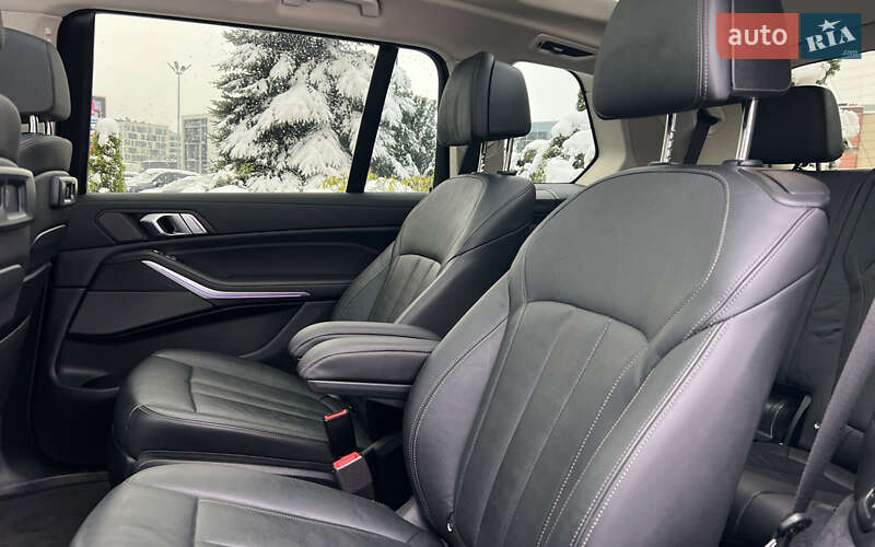 Позашляховик / Кросовер BMW X7 2020 в Львові