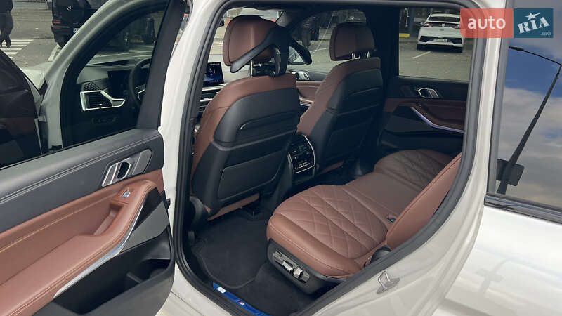 Внедорожник / Кроссовер BMW X7 2023 в Виннице