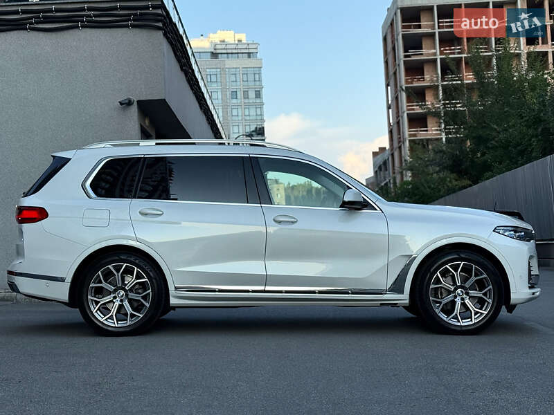 Позашляховик / Кросовер BMW X7 2020 в Києві