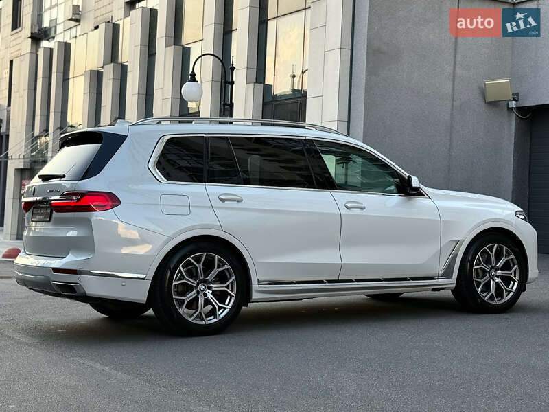 Позашляховик / Кросовер BMW X7 2020 в Києві