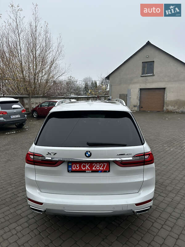 Внедорожник / Кроссовер BMW X7 2019 в Владимире