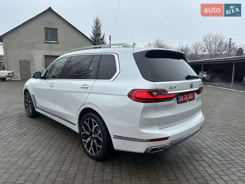 Внедорожник / Кроссовер BMW X7 2019 в Владимире