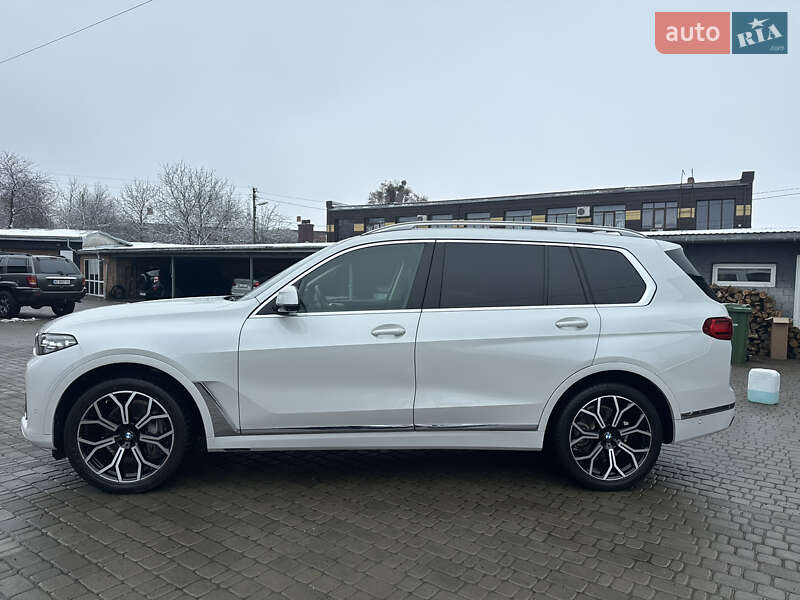 Внедорожник / Кроссовер BMW X7 2019 в Владимире