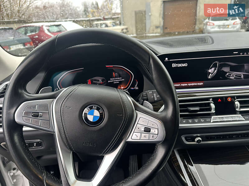 Внедорожник / Кроссовер BMW X7 2019 в Владимире