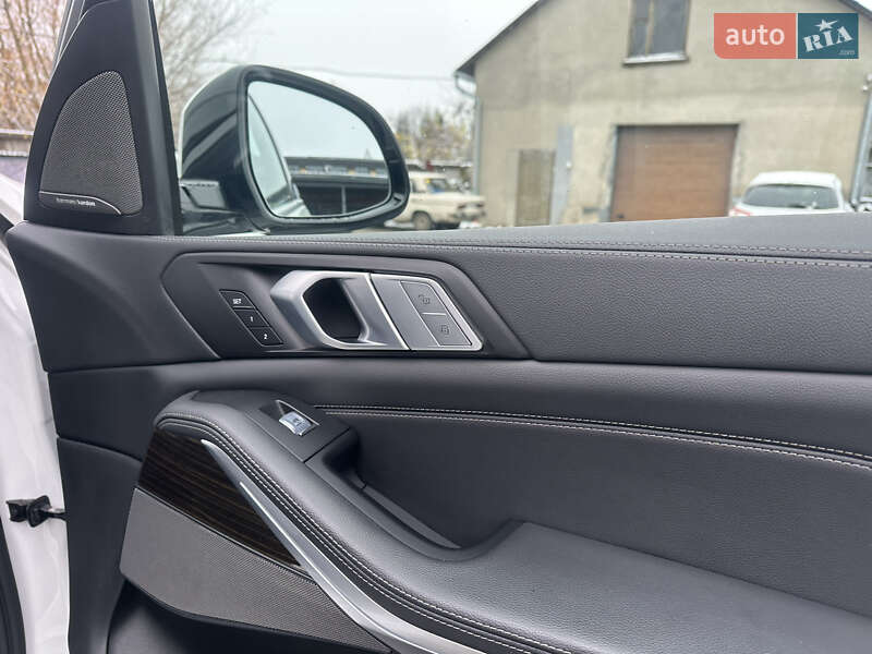 Внедорожник / Кроссовер BMW X7 2019 в Владимире