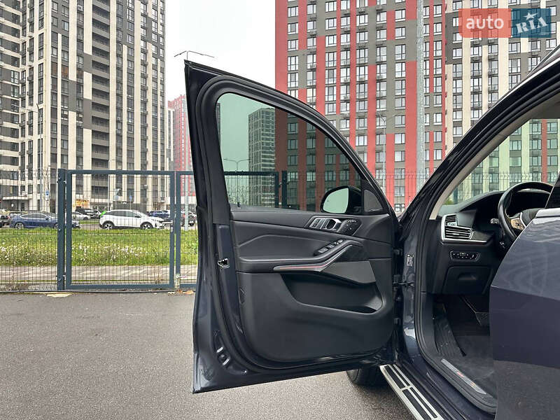 Внедорожник / Кроссовер BMW X7 2019 в Киеве фото 17 Внедорожник / Кроссовер BMW X7 2019 в Киеве