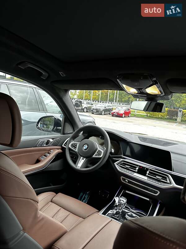 Позашляховик / Кросовер BMW X7 2022 в Києві