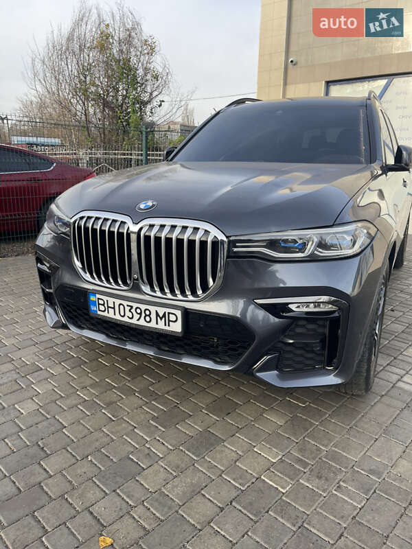 Внедорожник / Кроссовер BMW X7 2019 в Одессе фото 10 Внедорожник / Кроссовер BMW X7 2019 в Одессе