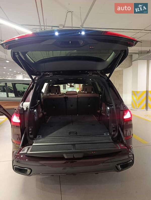 Позашляховик / Кросовер BMW X7 2022 в Києві фото 11 Позашляховик / Кросовер BMW X7 2022 в Києві