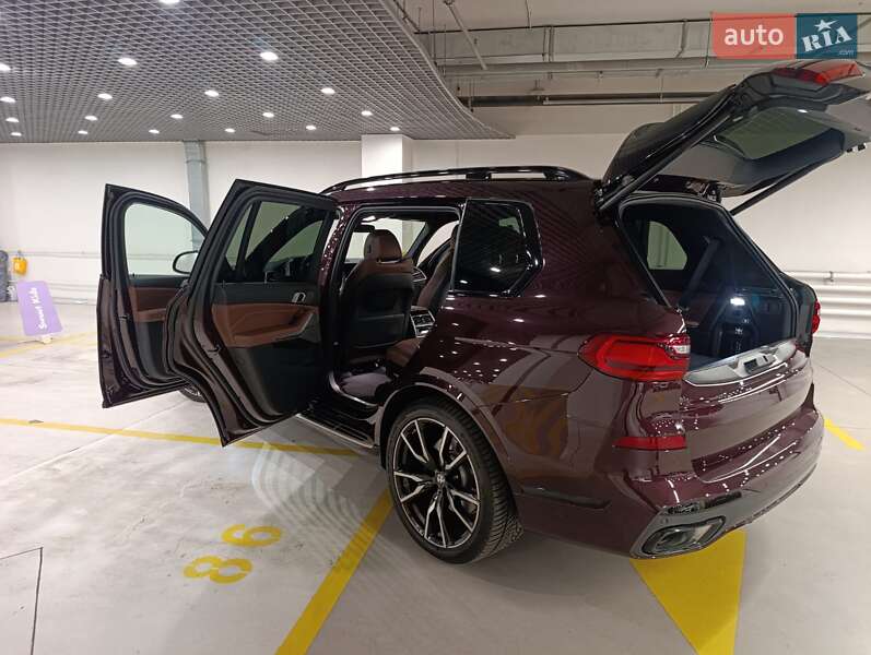 Позашляховик / Кросовер BMW X7 2022 в Києві фото 50 Позашляховик / Кросовер BMW X7 2022 в Києві
