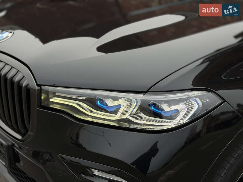 Внедорожник / Кроссовер BMW X7 2019 в Киеве