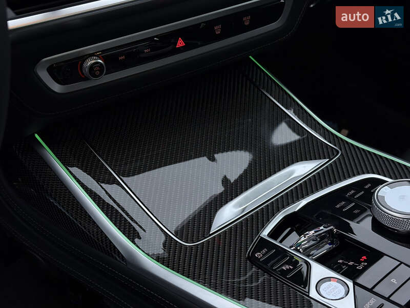 Внедорожник / Кроссовер BMW X7 2025 в Киеве