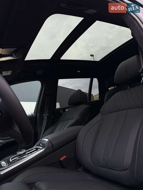 Внедорожник / Кроссовер BMW X7 2025 в Киеве