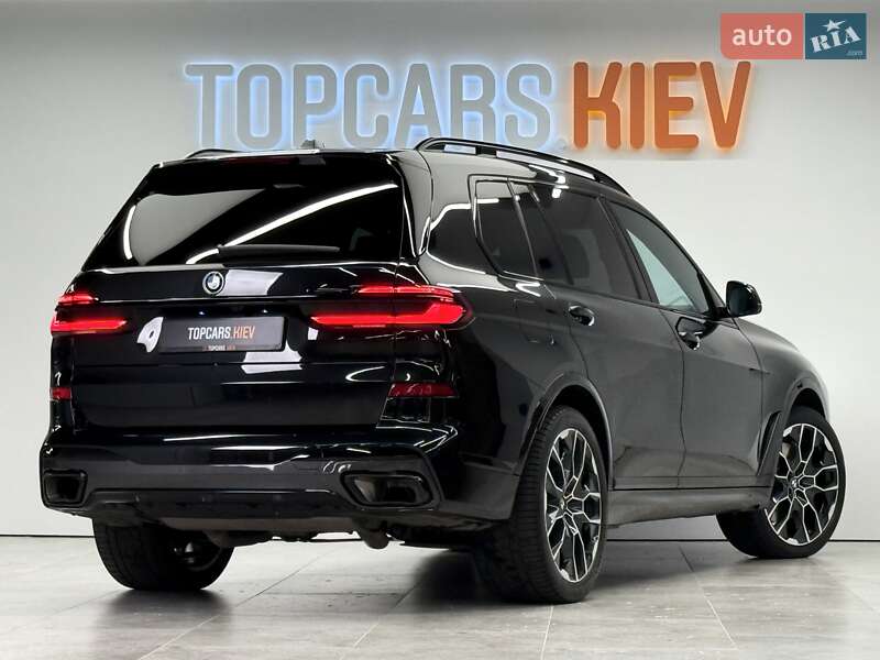 Внедорожник / Кроссовер BMW X7 2023 в Киеве