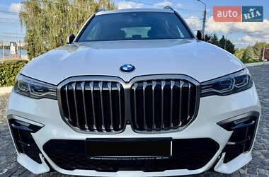 Позашляховик / Кросовер BMW X7 2022 в Дніпрі